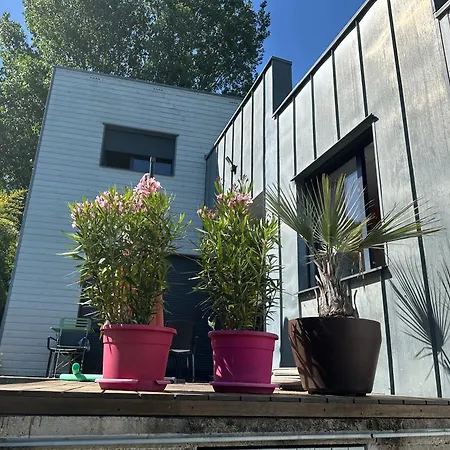 Duplex Terrasse & Piscine Privee - Vue -nature -proche Lyon * Saint-Didier-au-Mont-d'Or