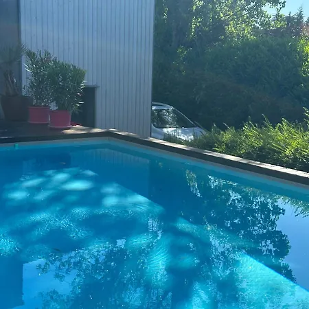 Duplex Terrasse & Piscine Privee - Vue -nature -proche Lyon *